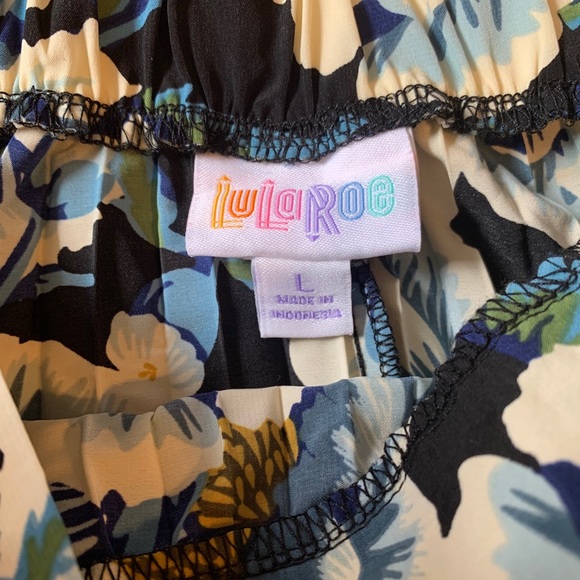 Lularoe Deanne Skirt - Picture 3 of 3